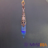 Pendule Bâton Lapis Lazuli, allié en lithothérapie pour révéler les vérités cachées, stimuler la créativité et équilibrer le chakra du troisième œil.