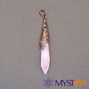 Pendule Bâton Quartz Rose, pendule en pierre naturelle pour harmoniser le chakra du cœur et favoriser l’amour de soi et l’apaisement émotionnel.