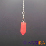 Pendule Oui Non en tourmaline melon d’eau suspendu verticalement