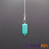 Pendule de radiesthésie Œil de Tigre suspendu verticalement - Mystiria