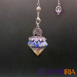 Pendule Orgonite Lapis Lazuli, bouclier énergétique pour dissoudre les blocages émotionnels et diffuser une énergie apaisante et bienveillante.