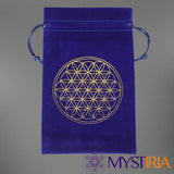Pochette de Tarot Fleur De Vie Bleue en Velours conçue pourstocker votre jeu de tarot de Marseille ou votre Pendule Divinatoire